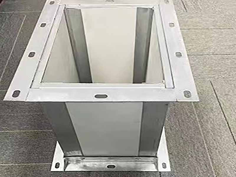  防排烟管道配件角铁法兰镀锌角铁平面法兰包角三件套4