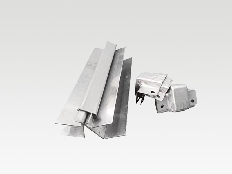  防排烟管道配件角铁法兰镀锌角铁平面法兰包角三件套5